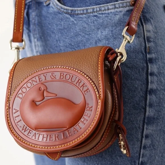 Dooney & Bourke Duck Bag- Vintage - Picture 3 of 15